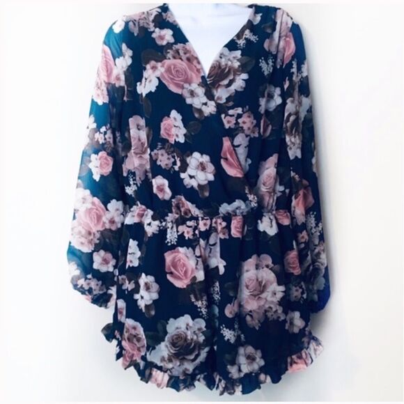 ✨ J for Justify Long Sleeve Floral Print Romper✨ - Picture 2 of 5